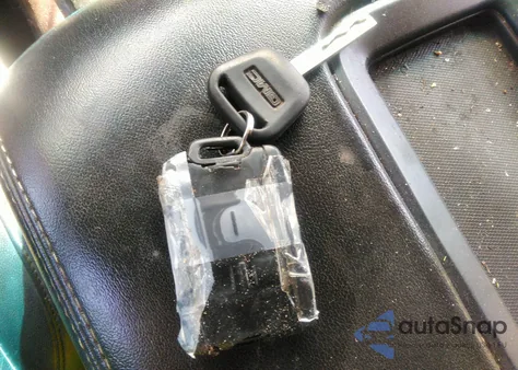 2015 GMC Yukon Sle z USA, uszkodzony, nr VIN 1GKS2AKC1FR256074